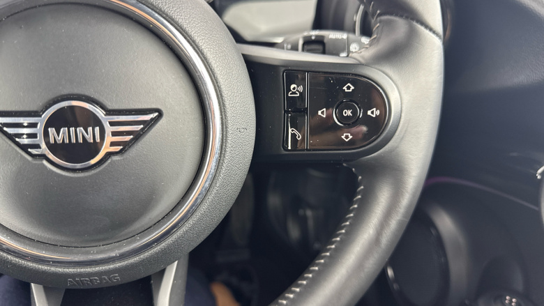 MINI Hatchback 1.5 Cooper Sport 3dr Auto Petrol Hatchback